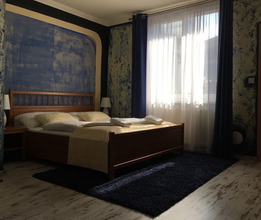Wellness Penzion Vila Mery Poprad Extérieur photo