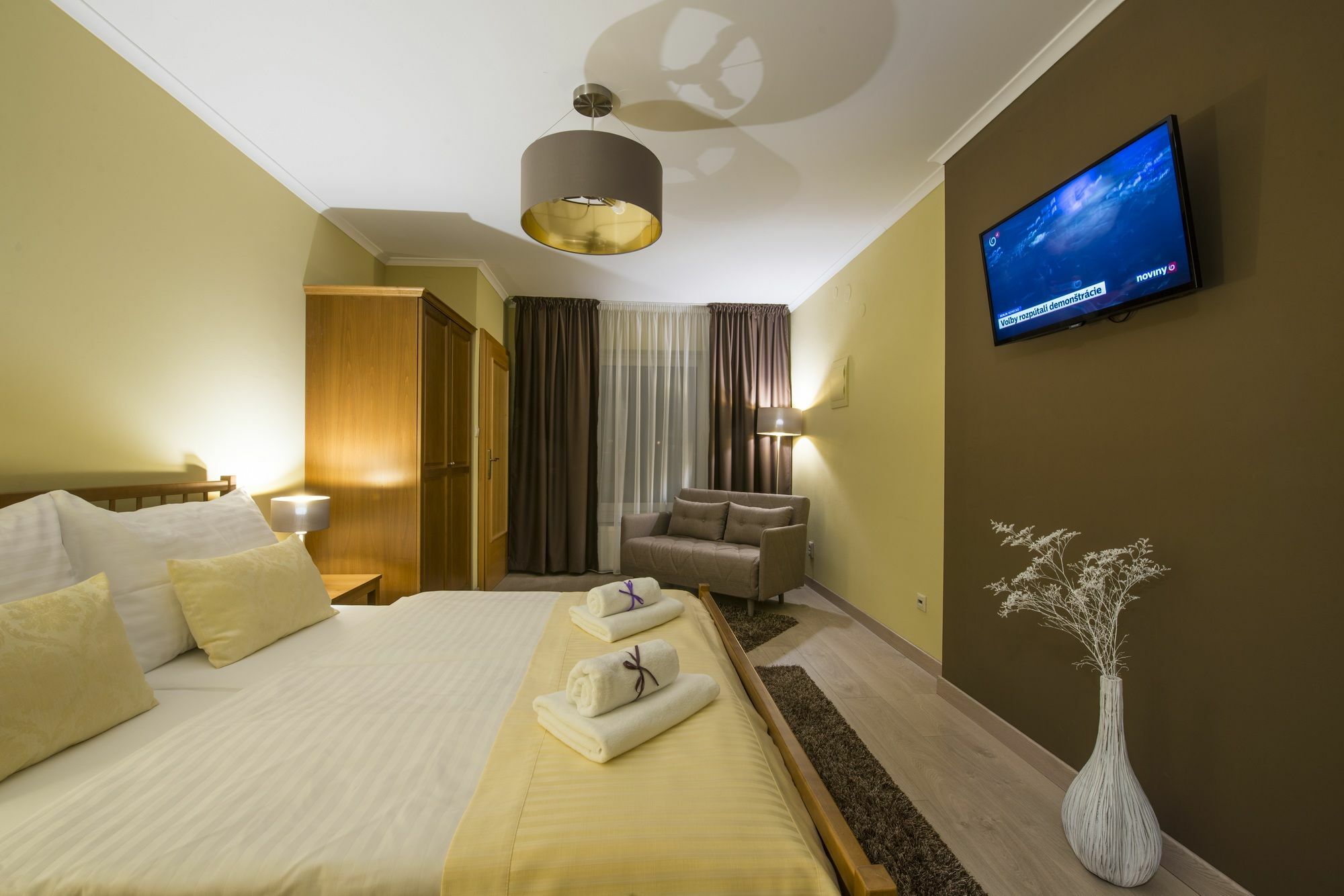 Wellness Penzion Vila Mery Poprad Extérieur photo