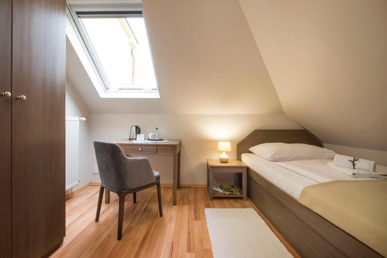 Wellness Penzion Vila Mery Poprad Extérieur photo