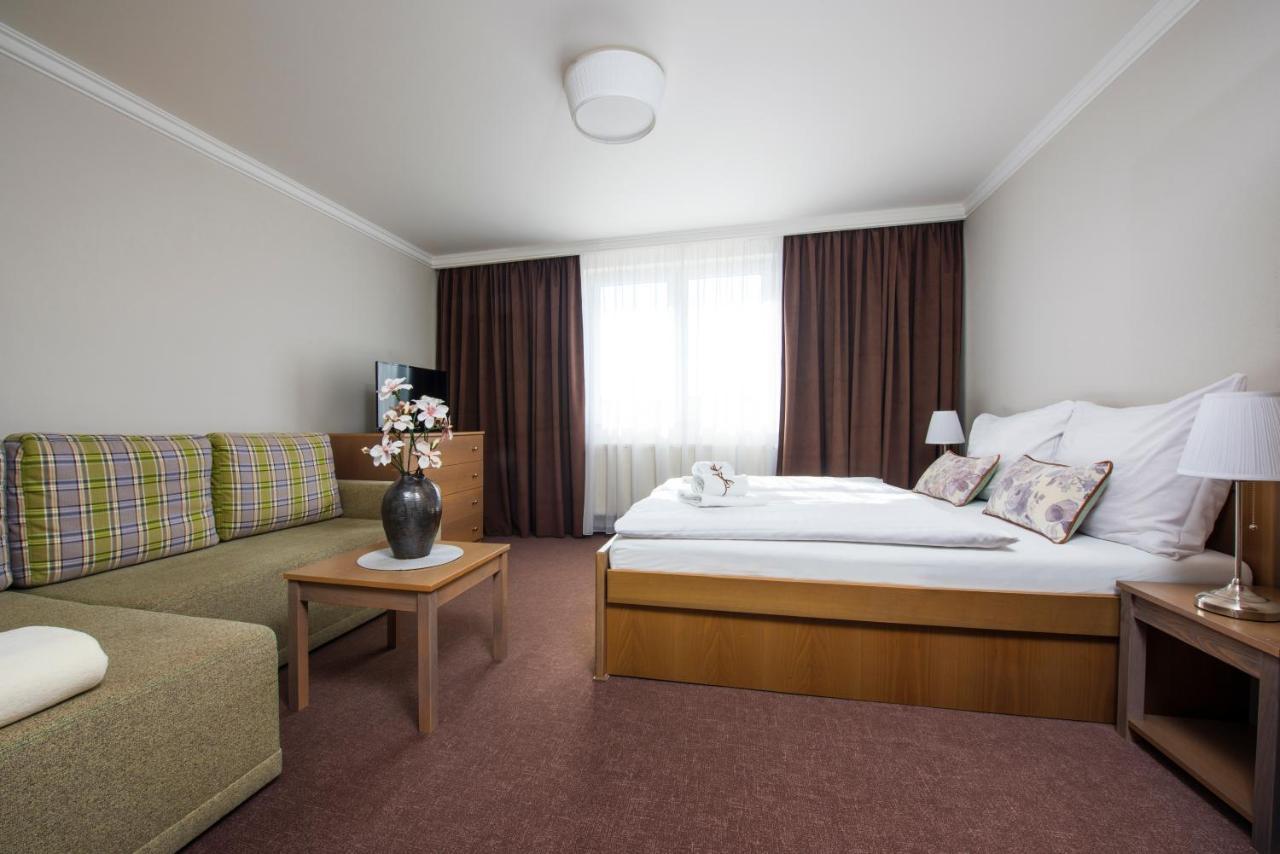 Wellness Penzion Vila Mery Poprad Extérieur photo